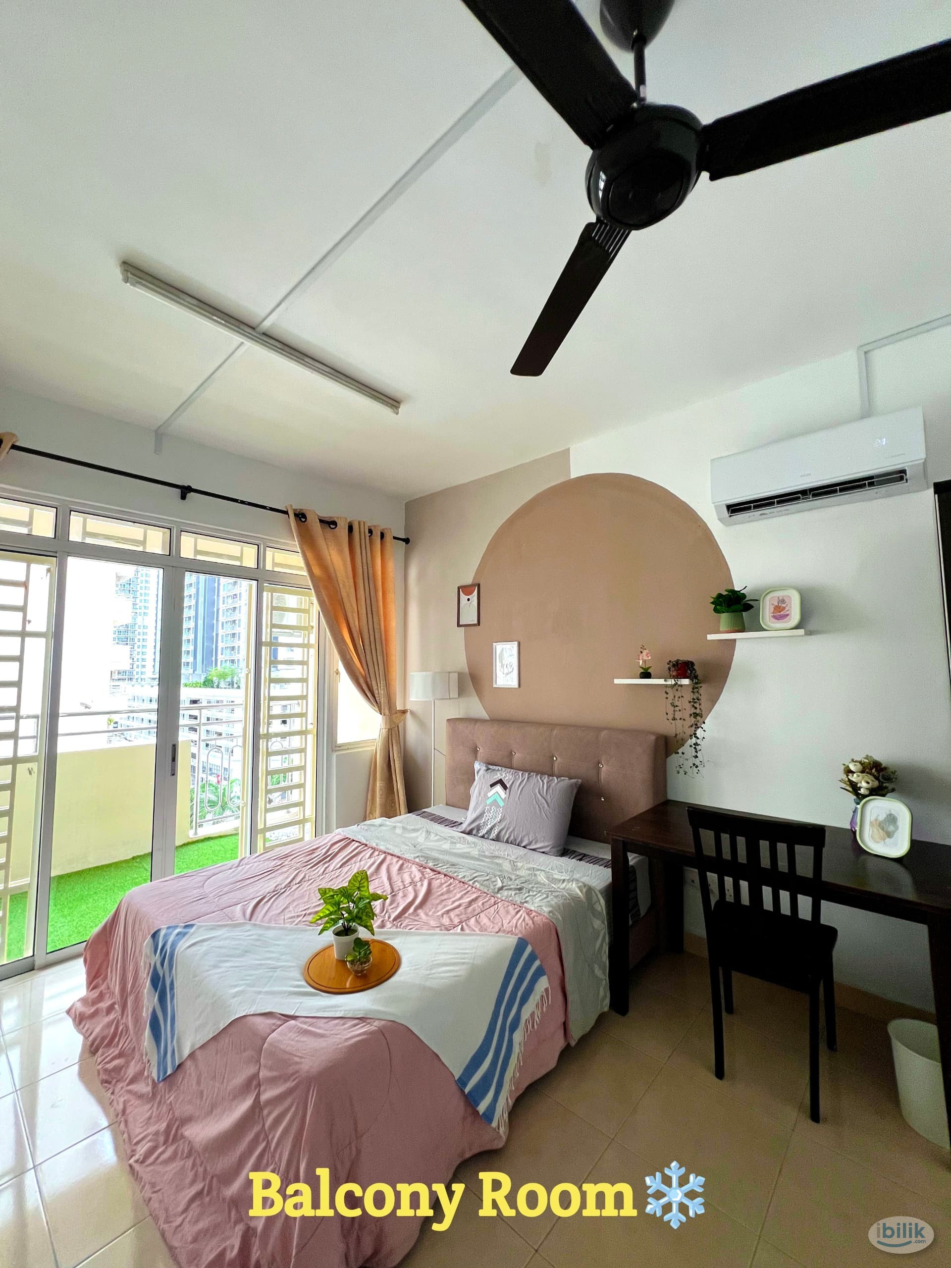Image 1 of Balcony Room at D'Piazza Condominium, Bayan Baru, GBS, Jabil - Room rental in 