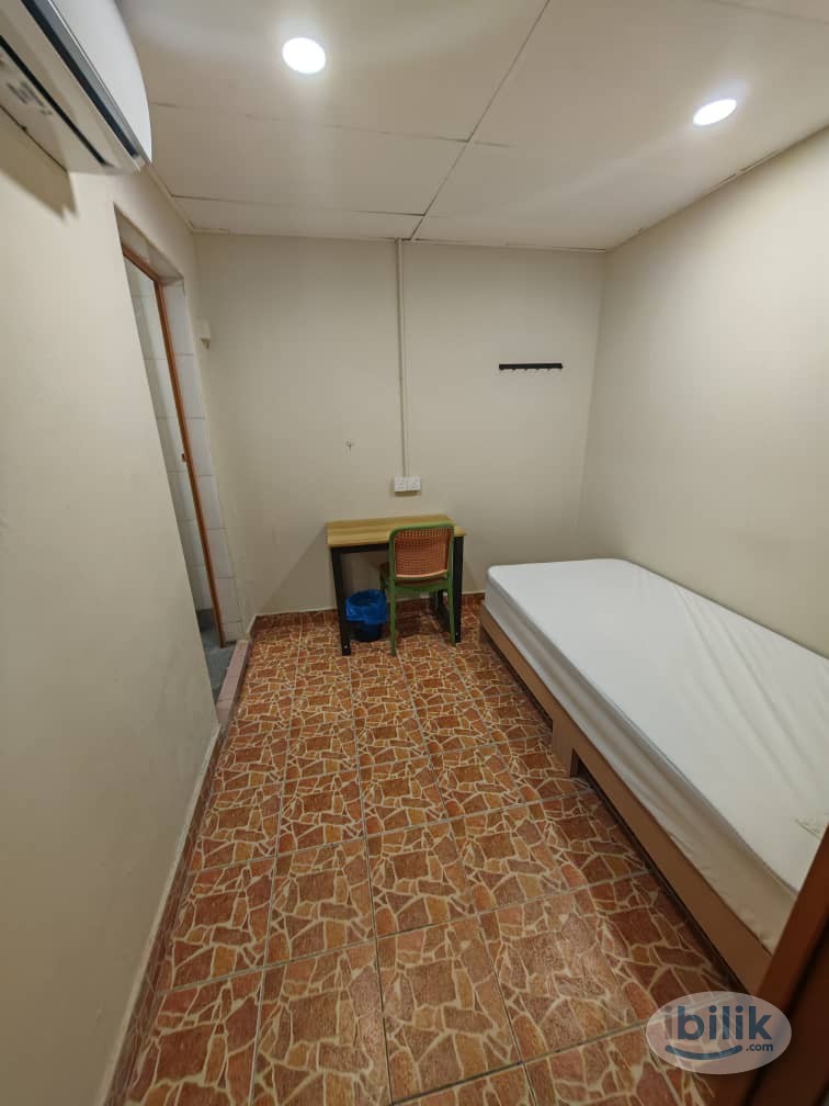 Image 3 of ZERO DEPOSIT ✅ Room with Toilet for Rent @ Brickfields near Maybank (KL Branch) - Room rental in 