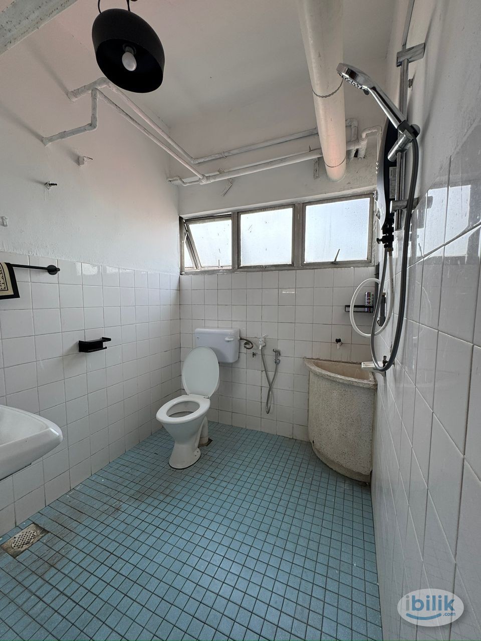 Image 3 of Single Room at Seri Kembangan 🔥 | 9 mins walk to MRT SERDANG JAYA 🚆 - Room rental in 
