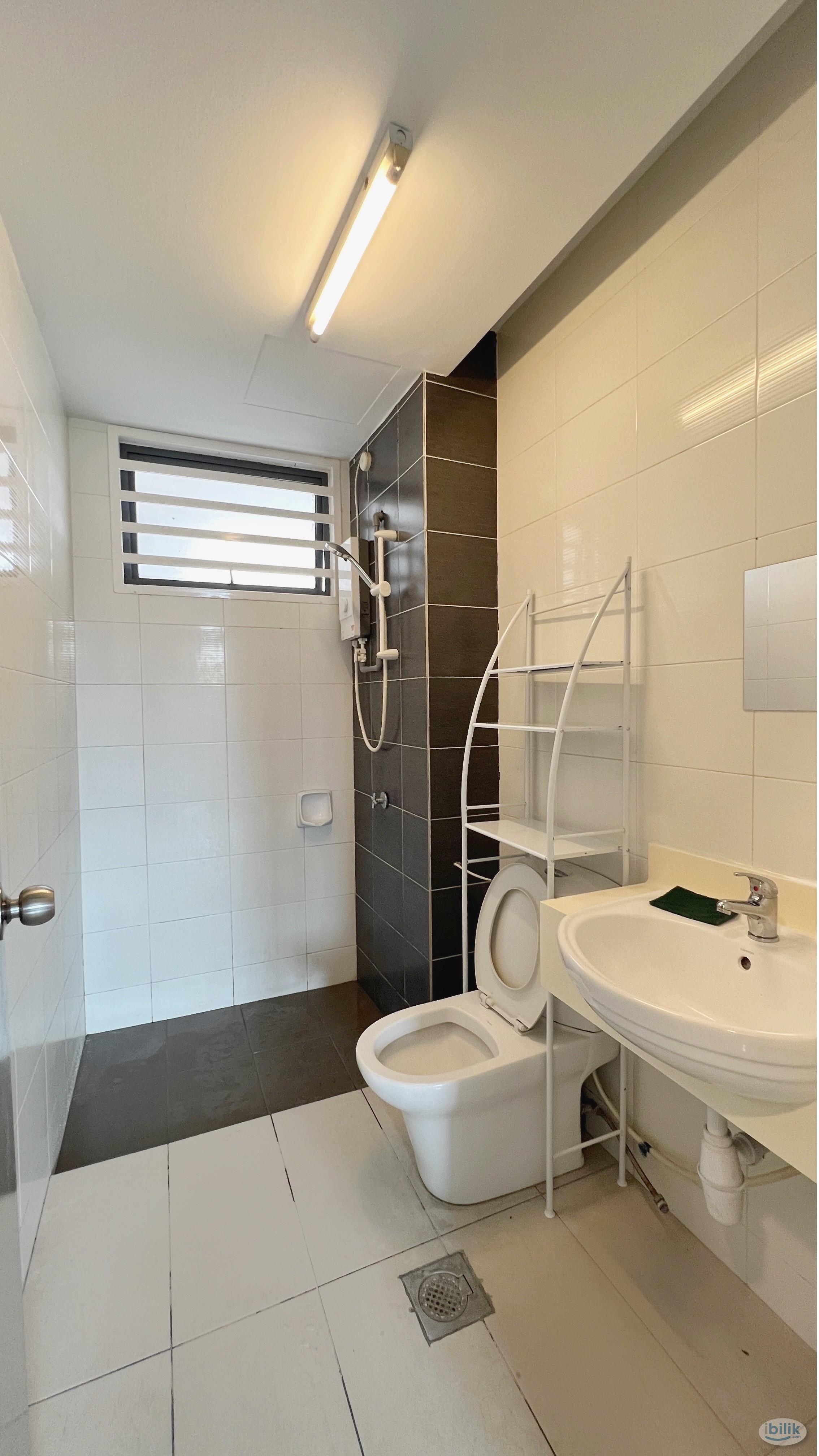 Image 5 of Middle Room at Bayu@Pandan Jaya, 3 Minutes walk to LRT Station, 1+1 Depo only - Room rental in 