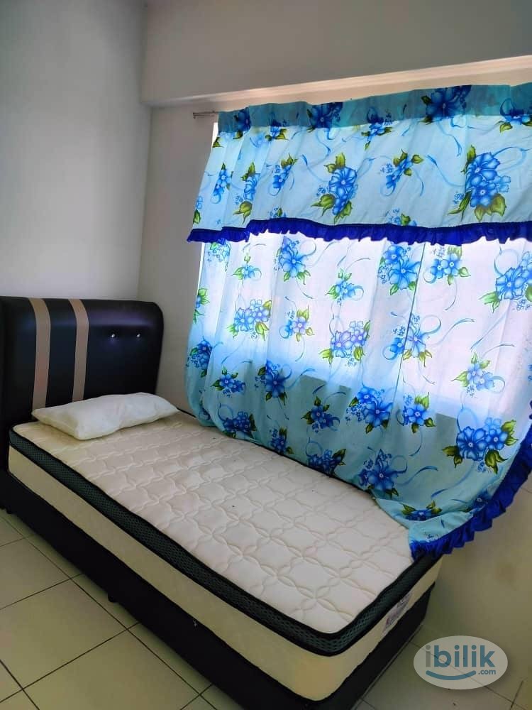 Image 1 of Pangsapuri Suria 1 Middle Room For Rent - Room rental in 