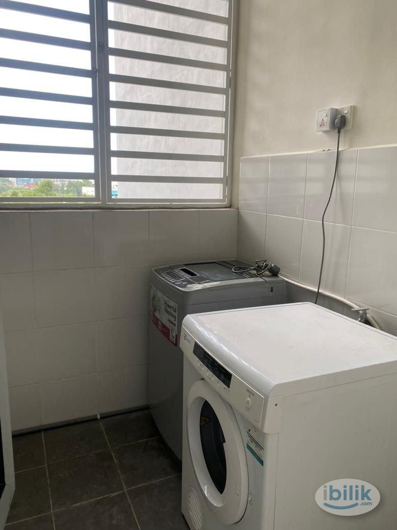 Image 3 of ( Nice Room ) Royale Infinity @Middle Room For Rent - Room rental in 