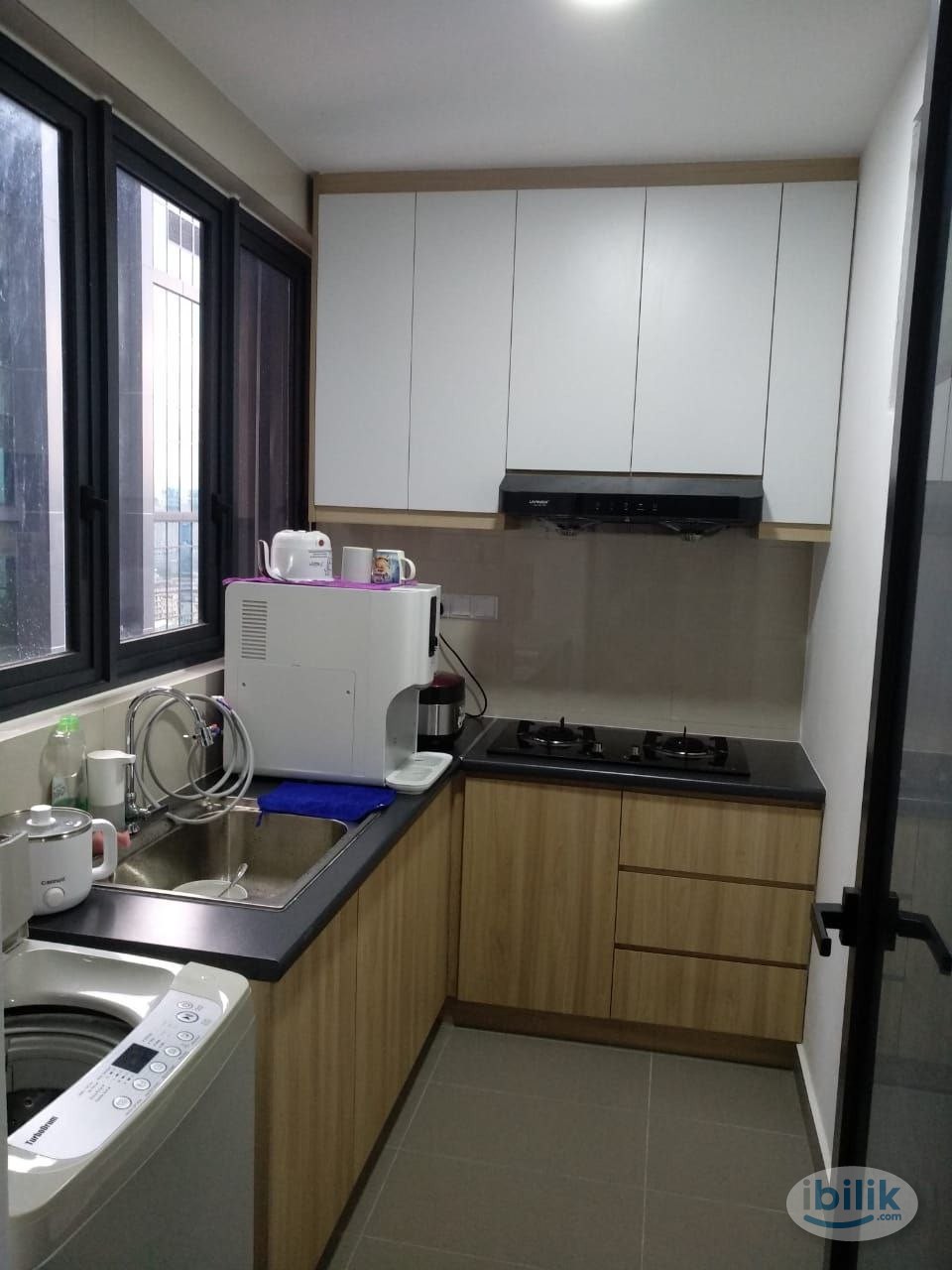 Image 5 of [Sunway Velocity Two] Female Unit Medium Room Share Bathroom Rent Opposite Velocity Mall Near LRT/MRT, Aeon Mall - Room rental in 