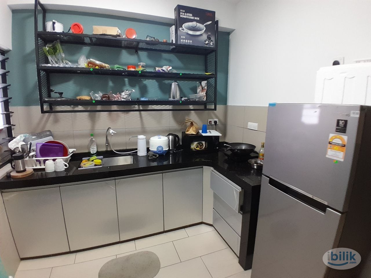 Image 4 of ✨[Astetica Residence] Medium Room With Aircond Rent Near KTM, Hospital , UPM Seri Kembangan ✨ 🏘 - Room rental in 