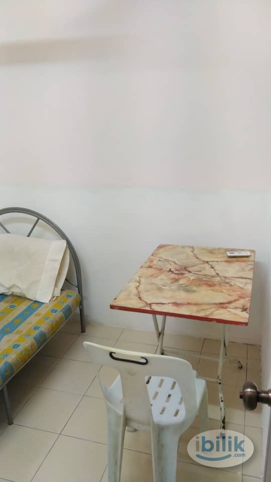 Image 1 of - - SINGLE SS15 Room - Room rental in 