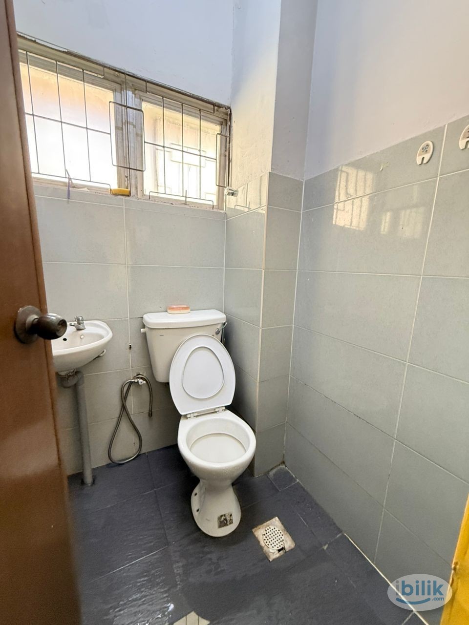 Image 4 of Female Unit at Taman Sea🌟Near Kelana Jaya LRT😉🔥Zero Deposit Allow😮Jaya Shopping Mall,Atria Shopping🛜Free Wifi - Room rental in 