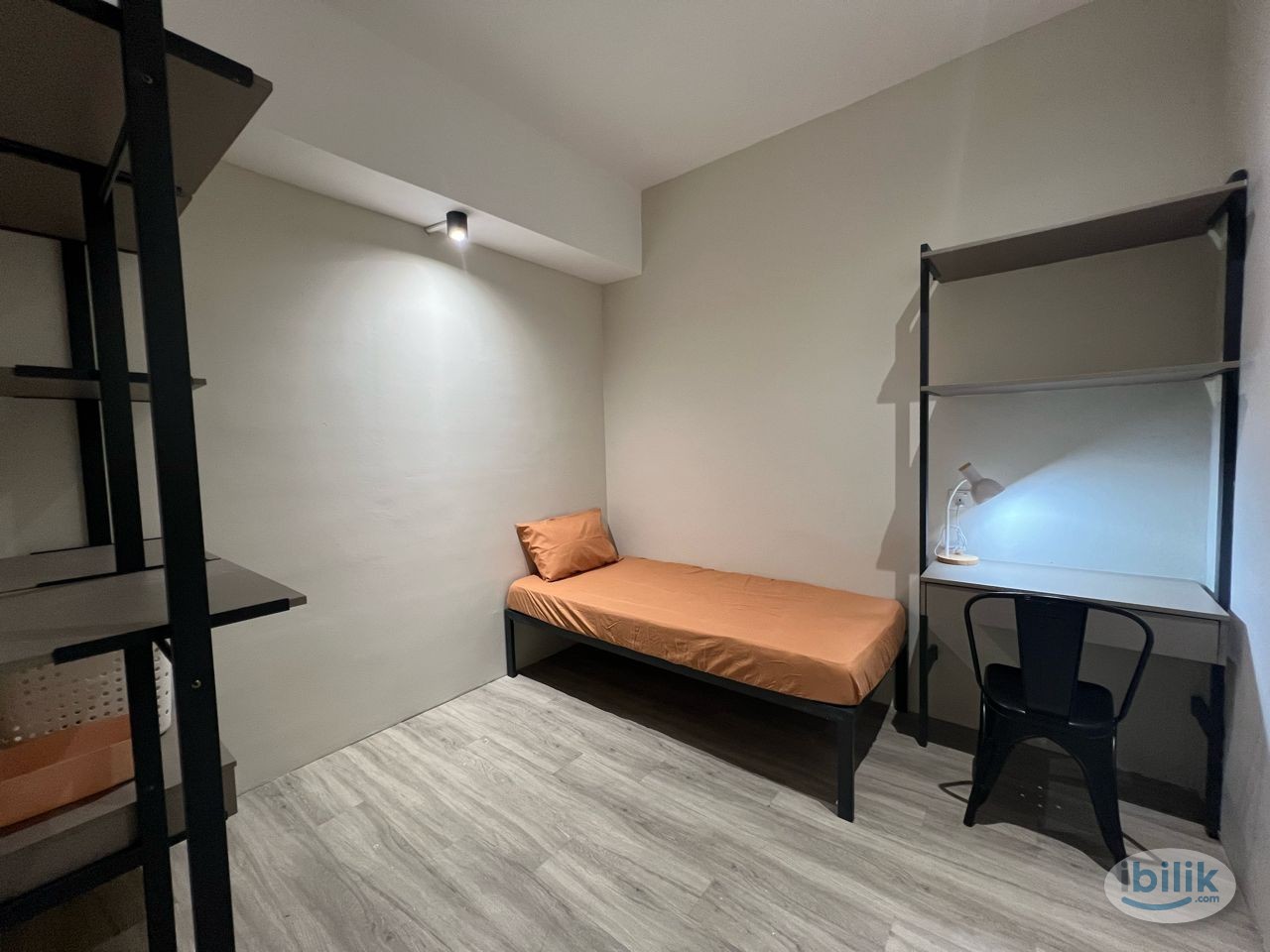 Image 3 of Comfortable Room Rent + AirCond near LRT USJ 21 + USJ MAIN PLACE - Room rental in 