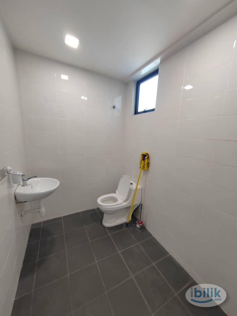 Image 3 of Studio at Landmark I, Bandar Sungai Long - Room rental in 