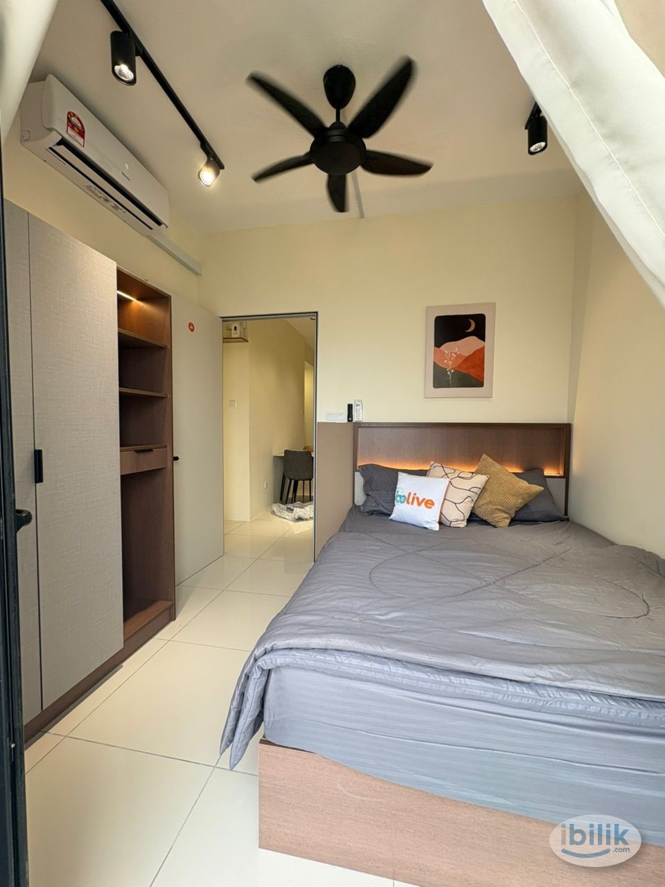Image 3 of FULLY FURNISHED Middle Bedroom at VIVO Executive Apartment, Batu Kawan - Room rental in 