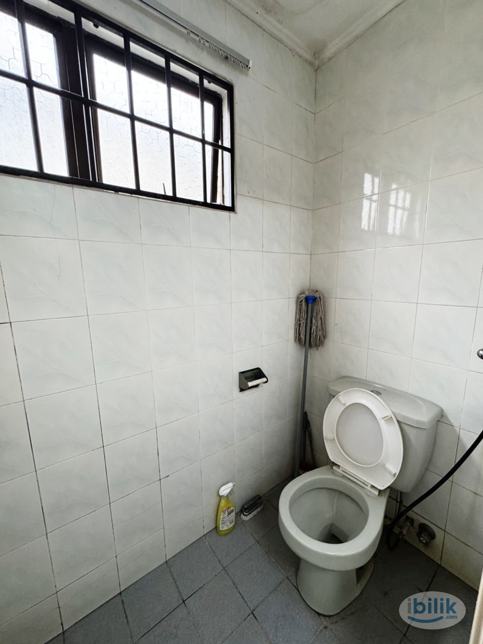 Image 2 of Walking distance to MRT Bandar Utama Fully Furnish Middle Room at Bandar Utama Low Deposit - Room rental in 