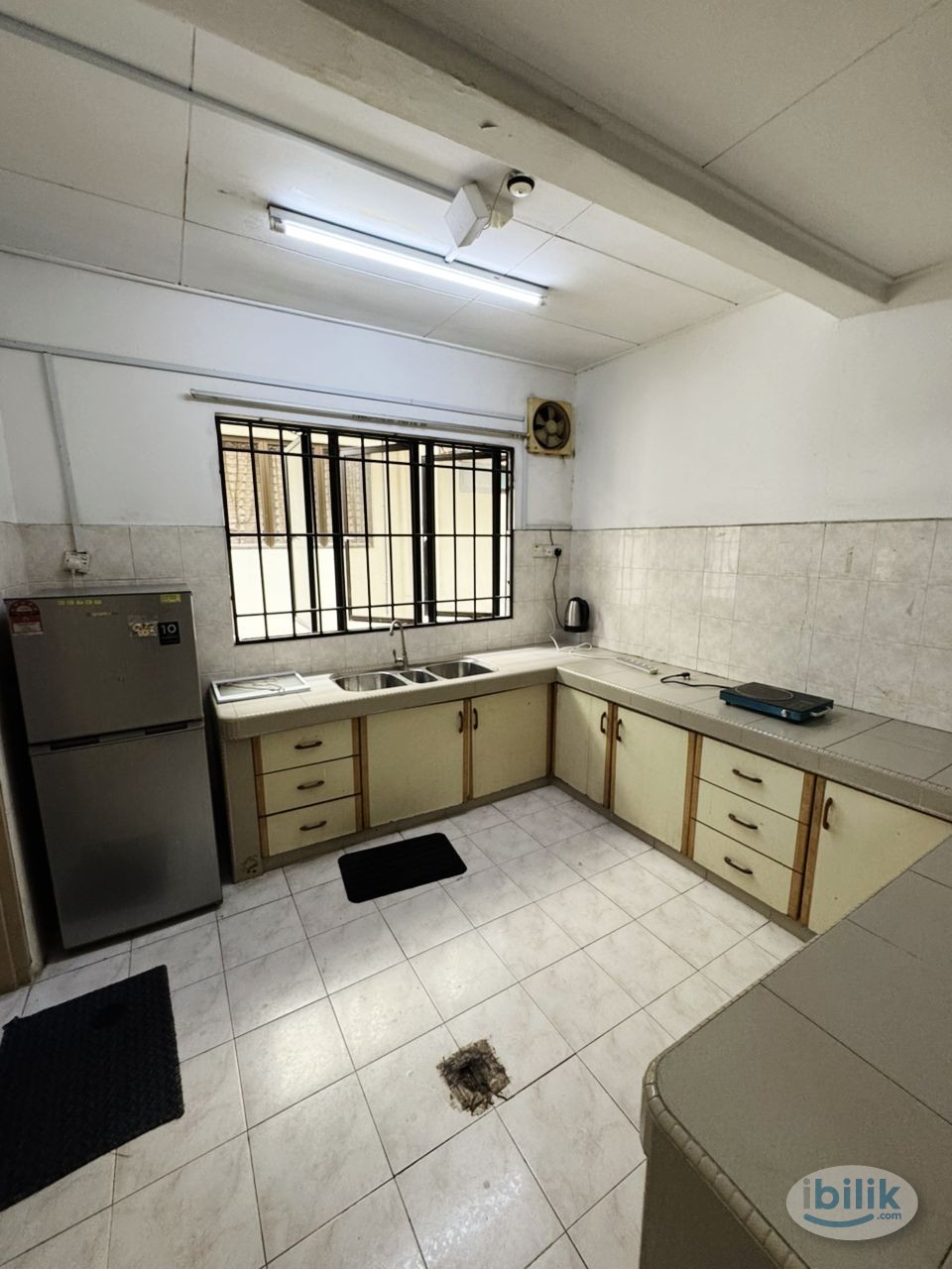 Image 3 of Zero deposit Fully furnish Middle Room at Bandar Utama, Petaling Jaya - Room rental in 