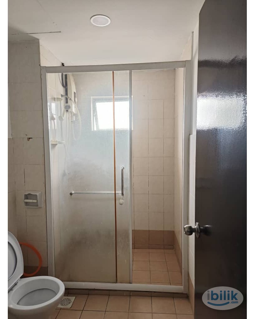 Image 5 of ‼️NEAR LRT CASA SUBANG, USJ 1, ✅Premium ⭐️ Medium Room Fully Furnished @ NEW 10” Mattress Aircond Wardrobe - Room rental in 