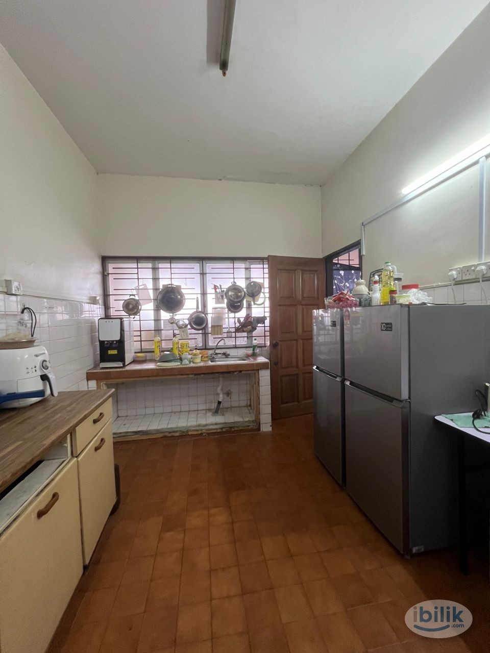 Image 3 of Zero Deposit😊🌟Near LRT Taman Bahagia 5 MIn Only Walking🚶‍➡️‼️Free Wifi🛜Fully Furnished😍SS2 Market,ATM,Supermarket Speedmart📍 - Room rental in 