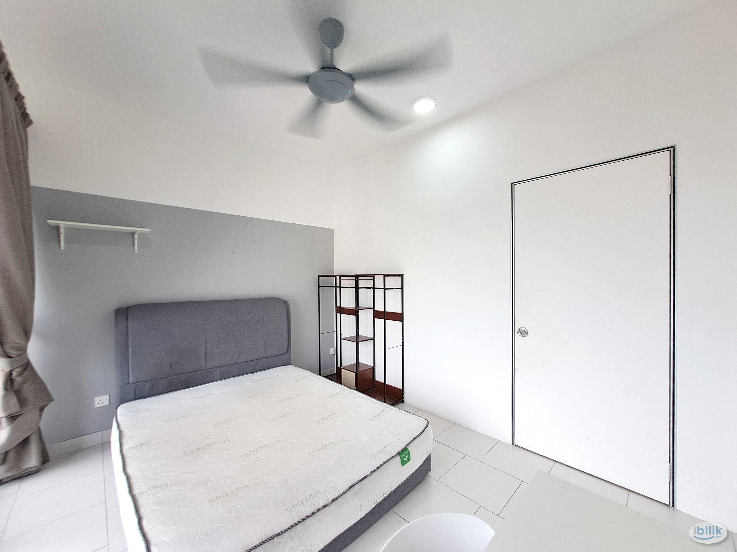 Image 4 of Middle Room at Astetica Residences, Seri Kembangan - Room rental in 