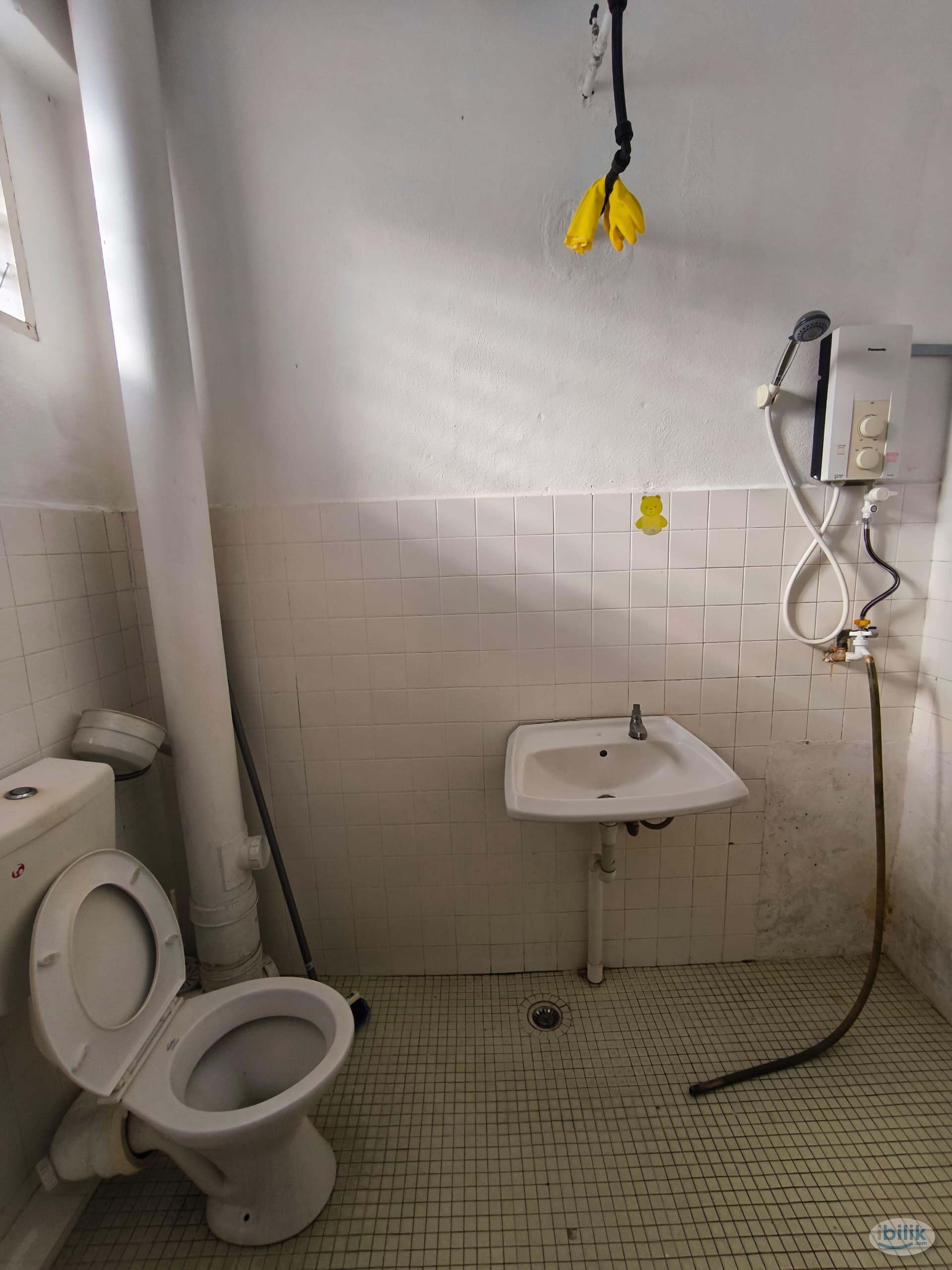 Image 4 of Bukit Jambul Master Bedroom, inclusive of utilities+internet, only RM520! Can move in ANYTIME. - Room rental in 