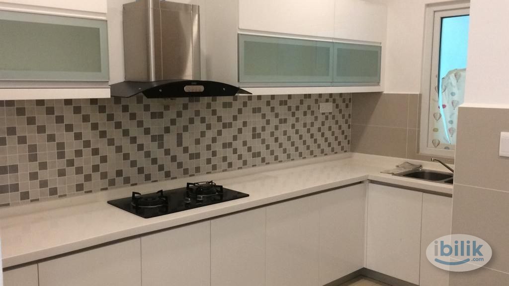 Image 1 of Middle Room at The Signature, Seberang Perai - Room rental in 