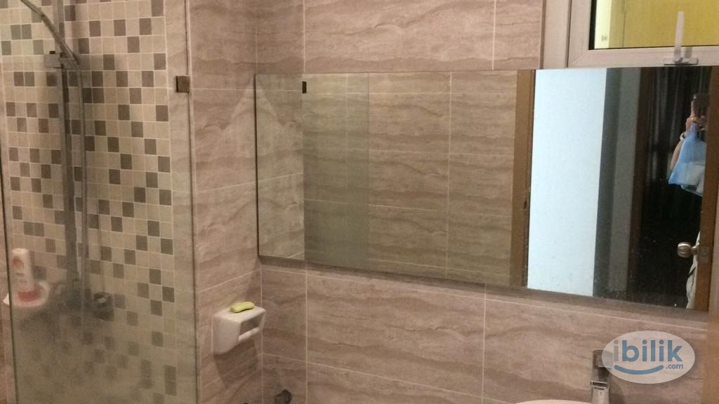 Image 3 of Middle Room at The Signature, Seberang Perai - Room rental in 