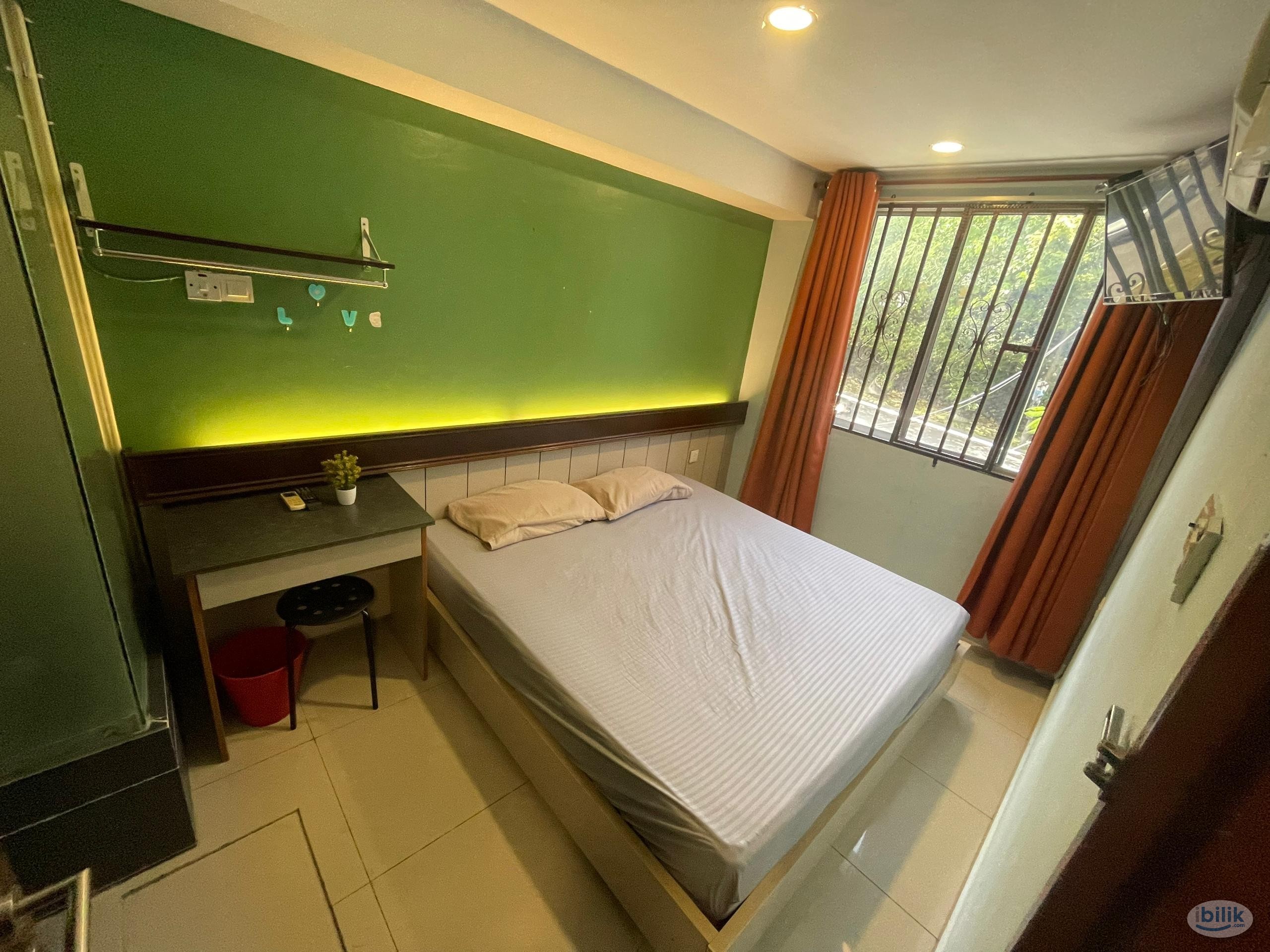 Image 2 of 😍Comfortable  Master Room with Private Bathroom at Taman Cheras Mas - Room rental in 