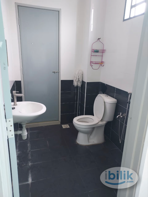 Image 2 of Middle room for rent Taman Seri Permai (BM) - Room rental in 