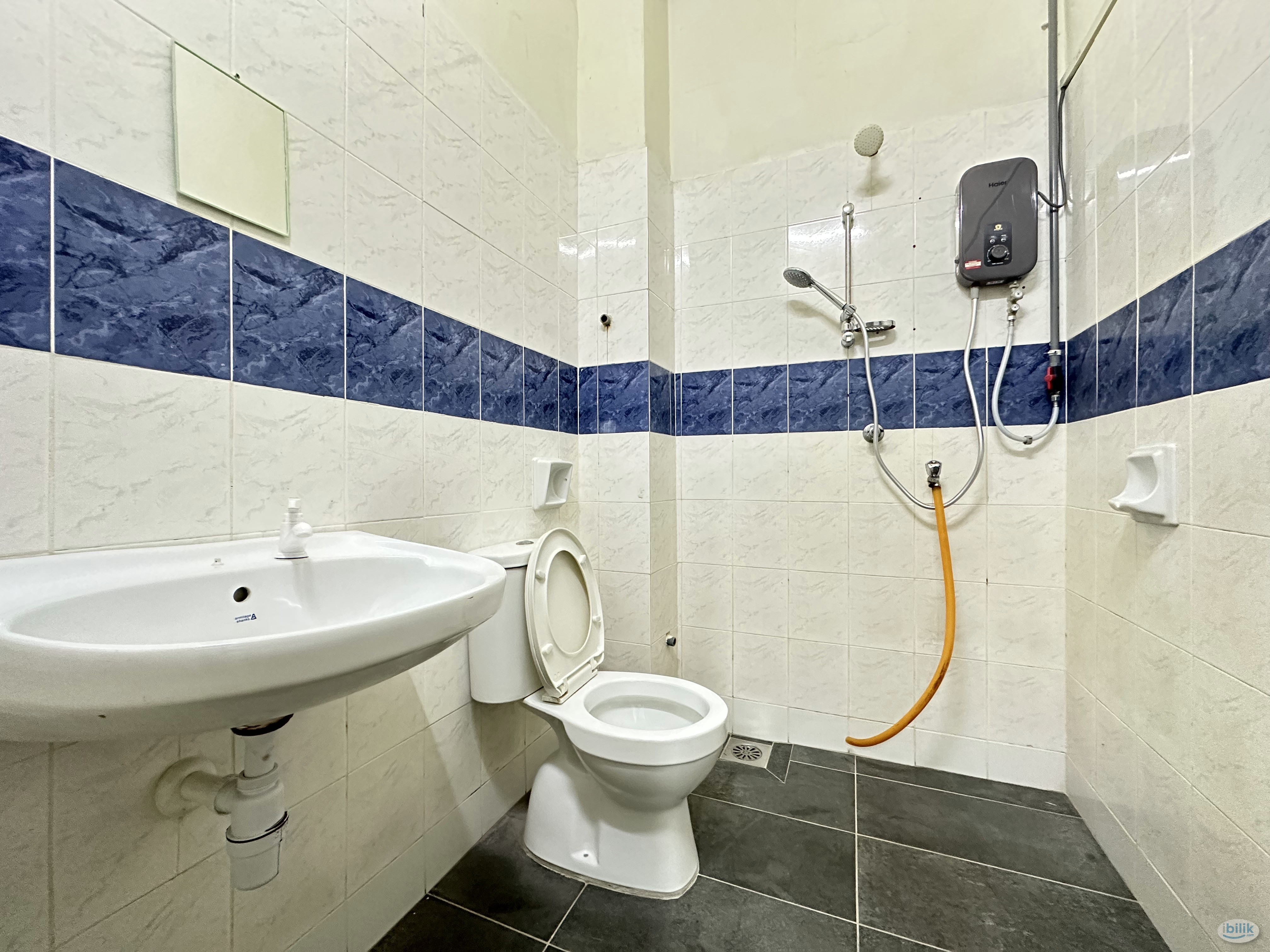 Image 2 of 🌟Permas Jaya Fully Furnished Big Single Aircon Room for Rent🌟 - Room rental in 