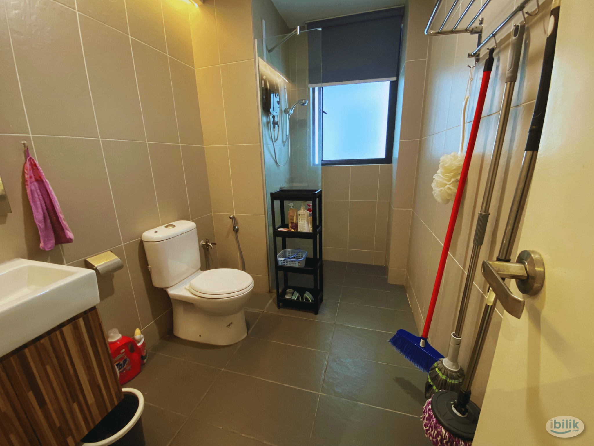 Image 3 of Cristal Residence Middle Room Fully Furnish chinese female only - Room rental in 