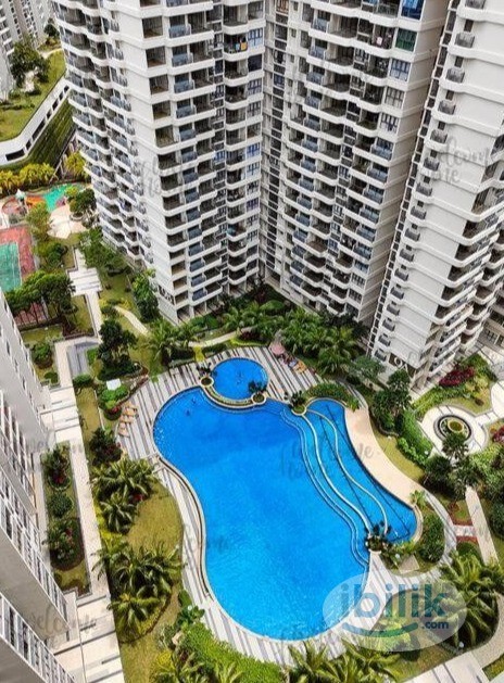 Image 5 of ❌ Agent Fees | 7km to CIQ with Direct Bus | Amberside | Middle Room | Walking distance to beach 🤩 - Room rental in 