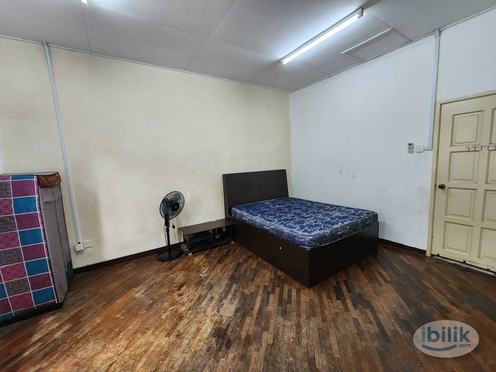 Image 2 of Near LRT Bandar Puteri Puchong 8 Min Only🚗😍‼️Prefer Zero Deposit😉With Private Bathroom🛜With Wifi&Aircond - Room rental in 