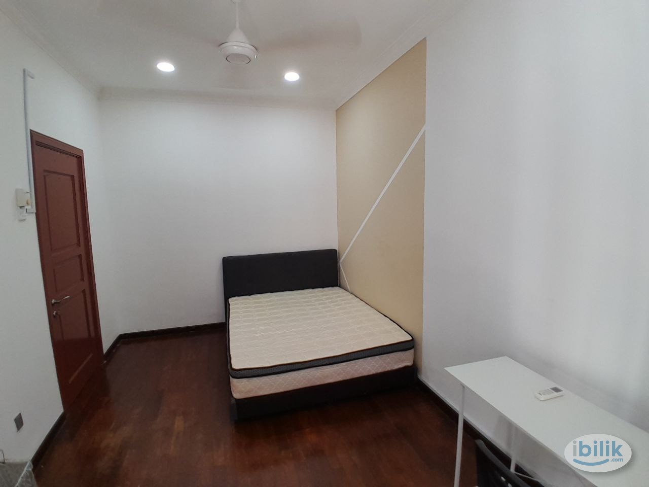 Image 4 of [Putra Height Landed House] August Vacant! Medium Room with Balcony Rent Near Giant, LRT - Room rental in 