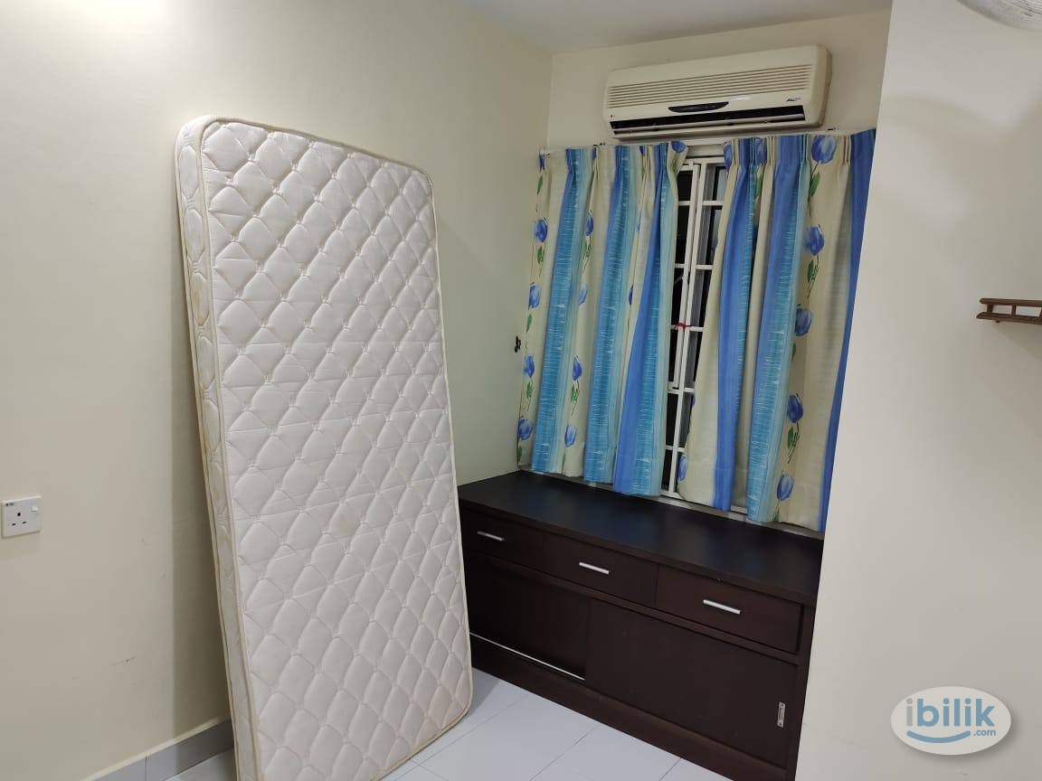 Image 1 of Single Room at Plaza Ivory, Bukit Gambier - Room rental in 