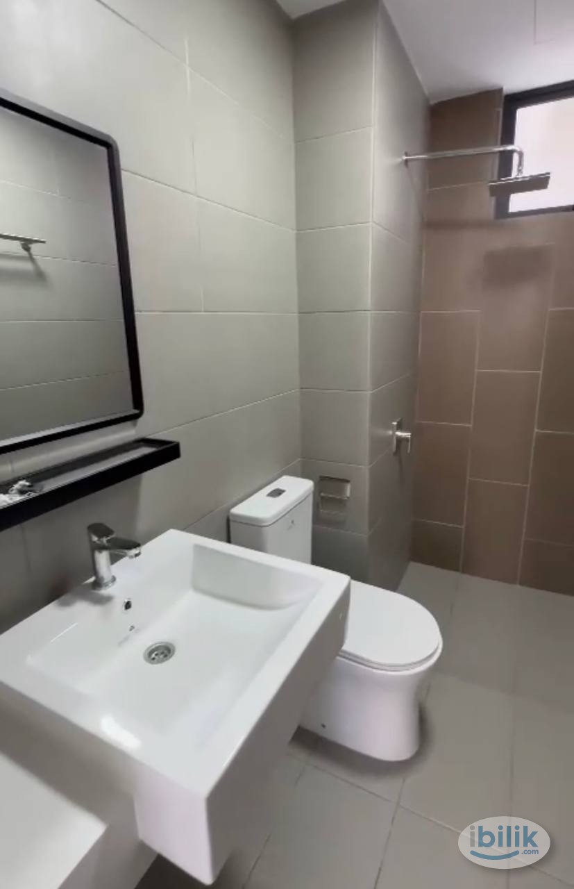 Image 4 of Middle Room at BLISS @, Old Klang Road - Room rental in 