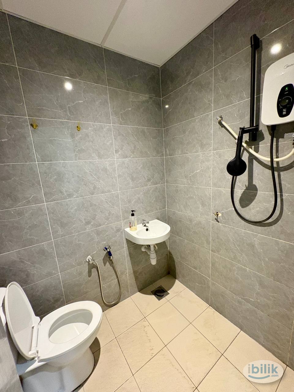 Image 2 of [😍Free Wifi 😍 ] Room Rent Kajang, Mkh Avenue, Hospital Kajang, KPJ, Plaza Metro, MRT kajang, Sg Long - Room rental in 