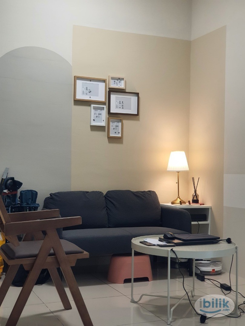 Image 4 of Middle Room at Teluk Kumbar, Penang - Room rental in 