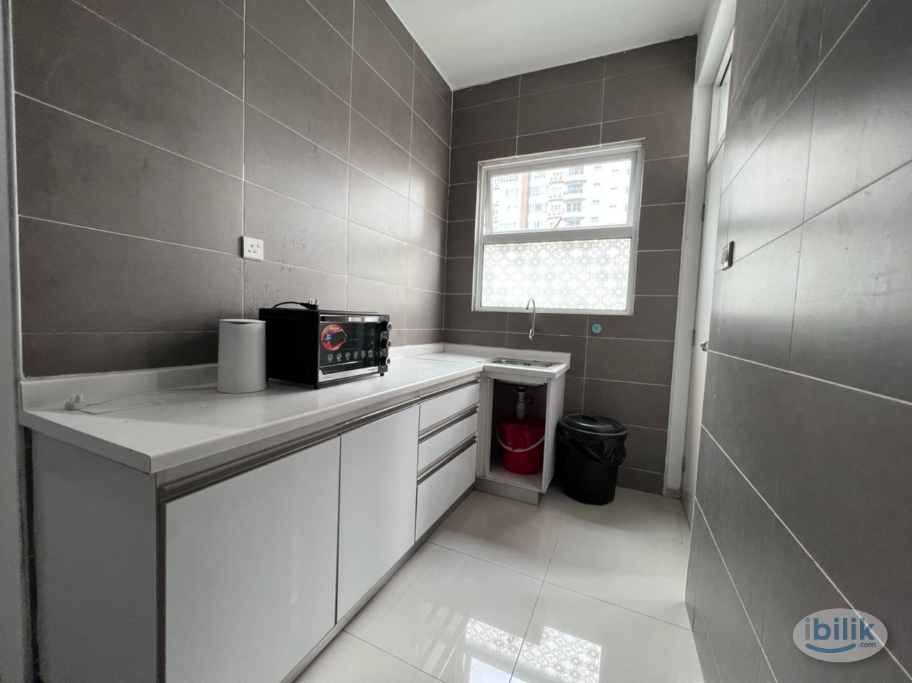 Image 5 of Middle Room at Arte, Kuchai Lama - Room rental in 