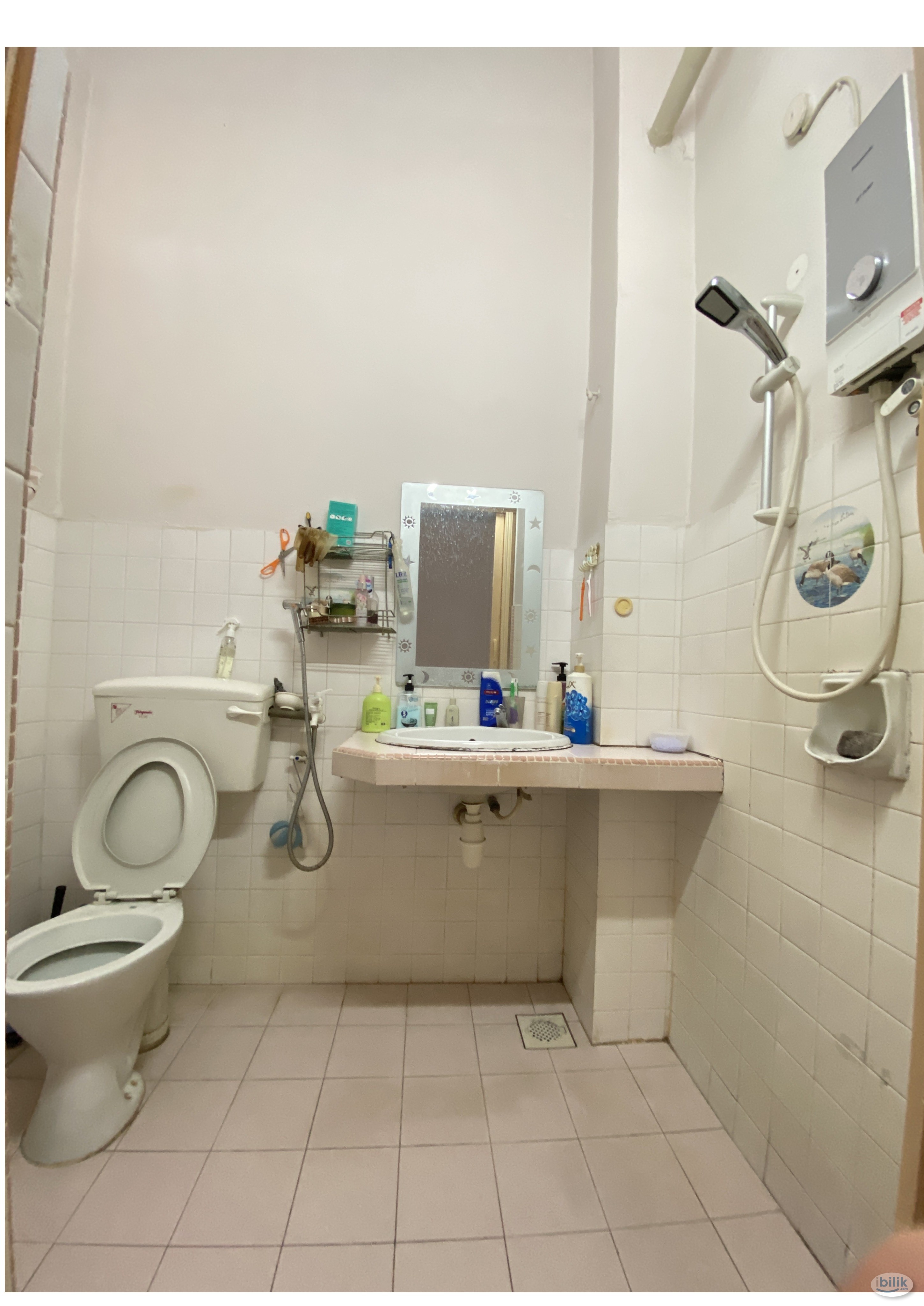 Image 4 of Middle Room at Double Storey house Pandan Perdana - Room rental in 