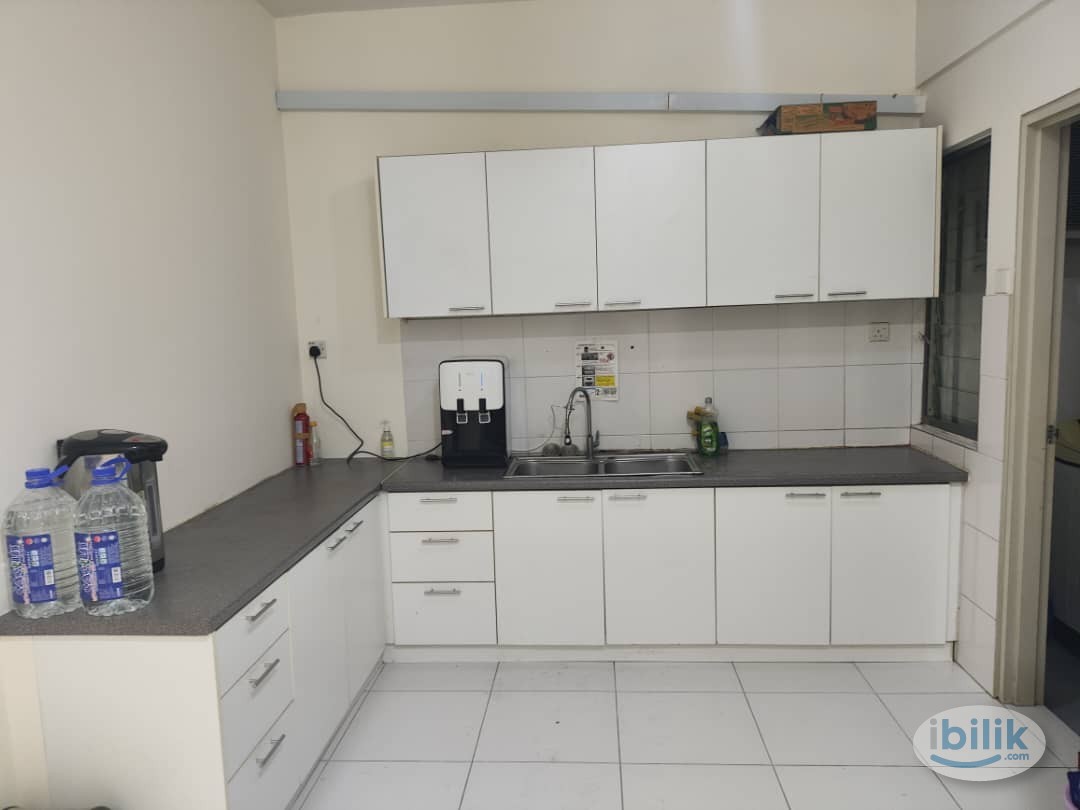 Image 1 of R11806 Middle Room at Setiawalk, Pusat Bandar Puchong - Room rental in 