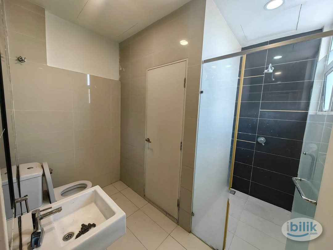 Image 2 of T11901 Middle Room at Skypod, Bandar Puchong Jaya - Room rental in 