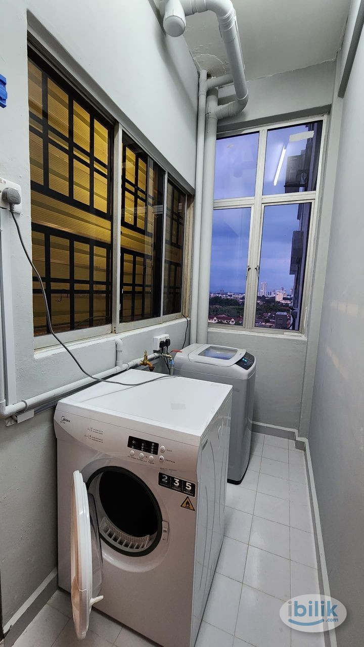 Image 4 of Middle Room at Causerina Park Kota Laksamana Utama, Bandar Melaka - Room rental in 