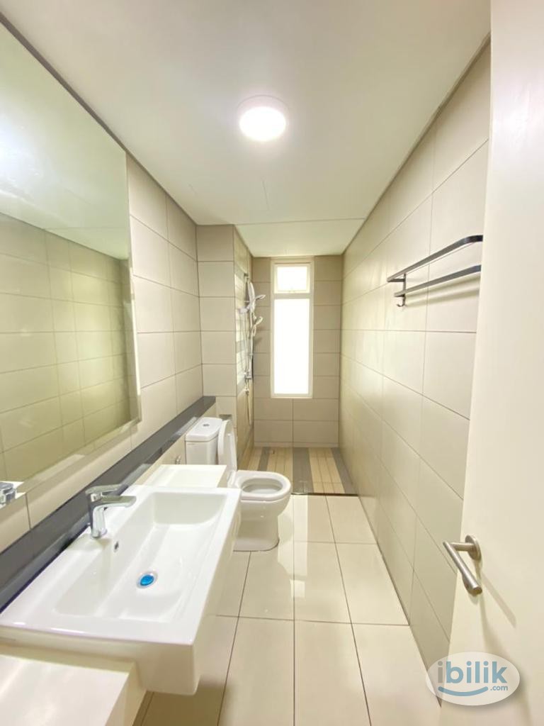 Image 5 of Fully Furnished, Private Master Room to rent at Verdi Eco-dominiums - Room rental in 