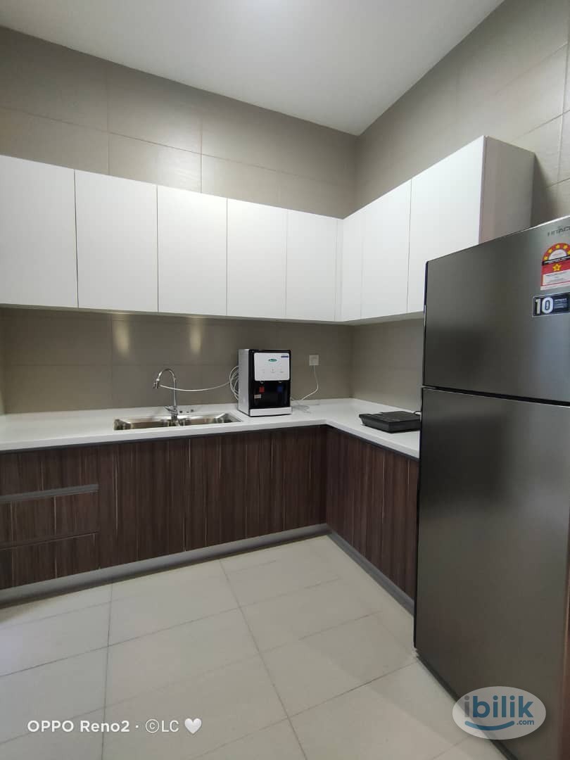 Image 4 of Big master room nearby Kuchai Lama, Sri Petaling, Mid Valley - Room rental in 