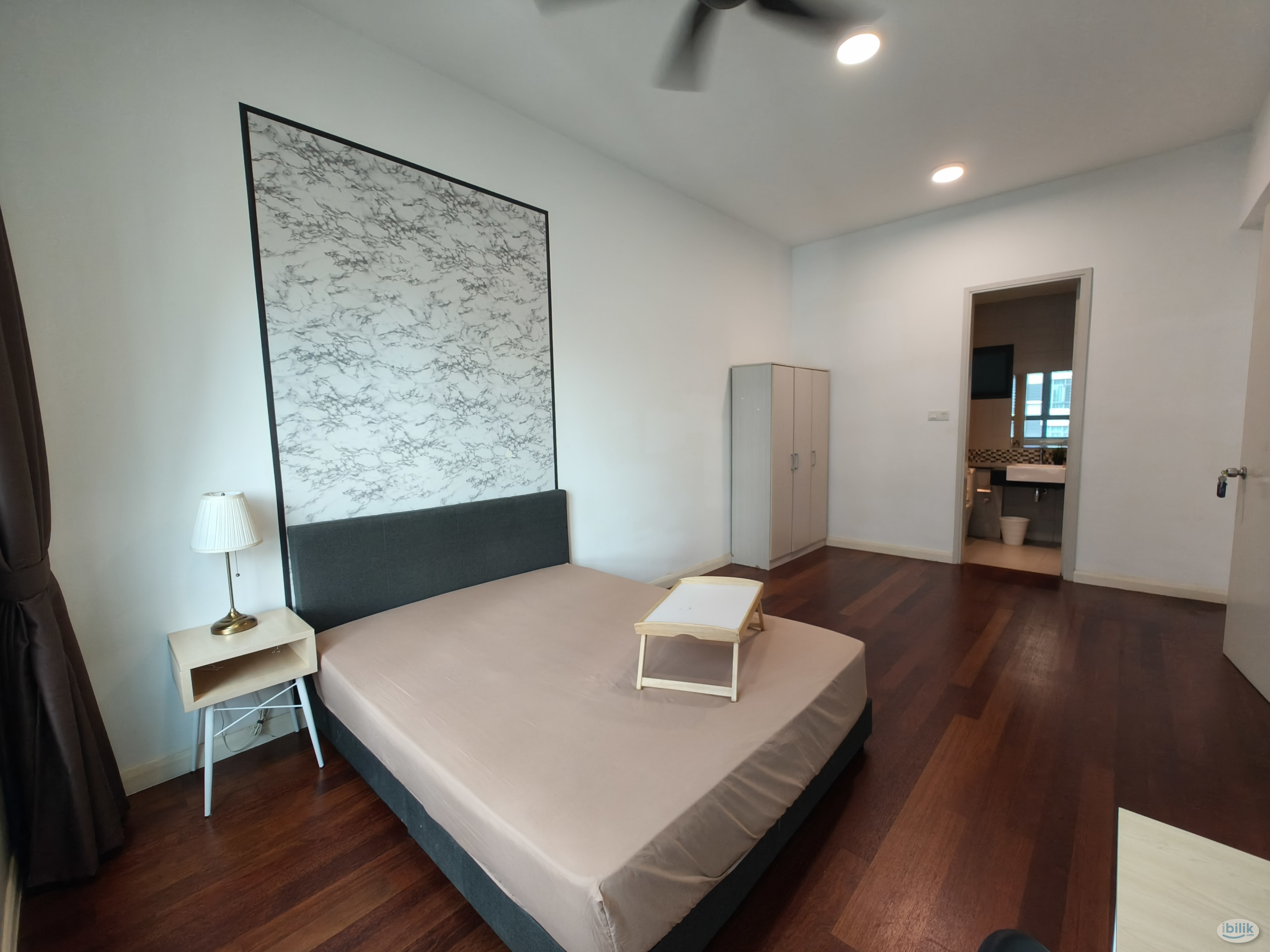Image 1 of Big room with private bathroom 10km to Mid Valley - Room rental in 