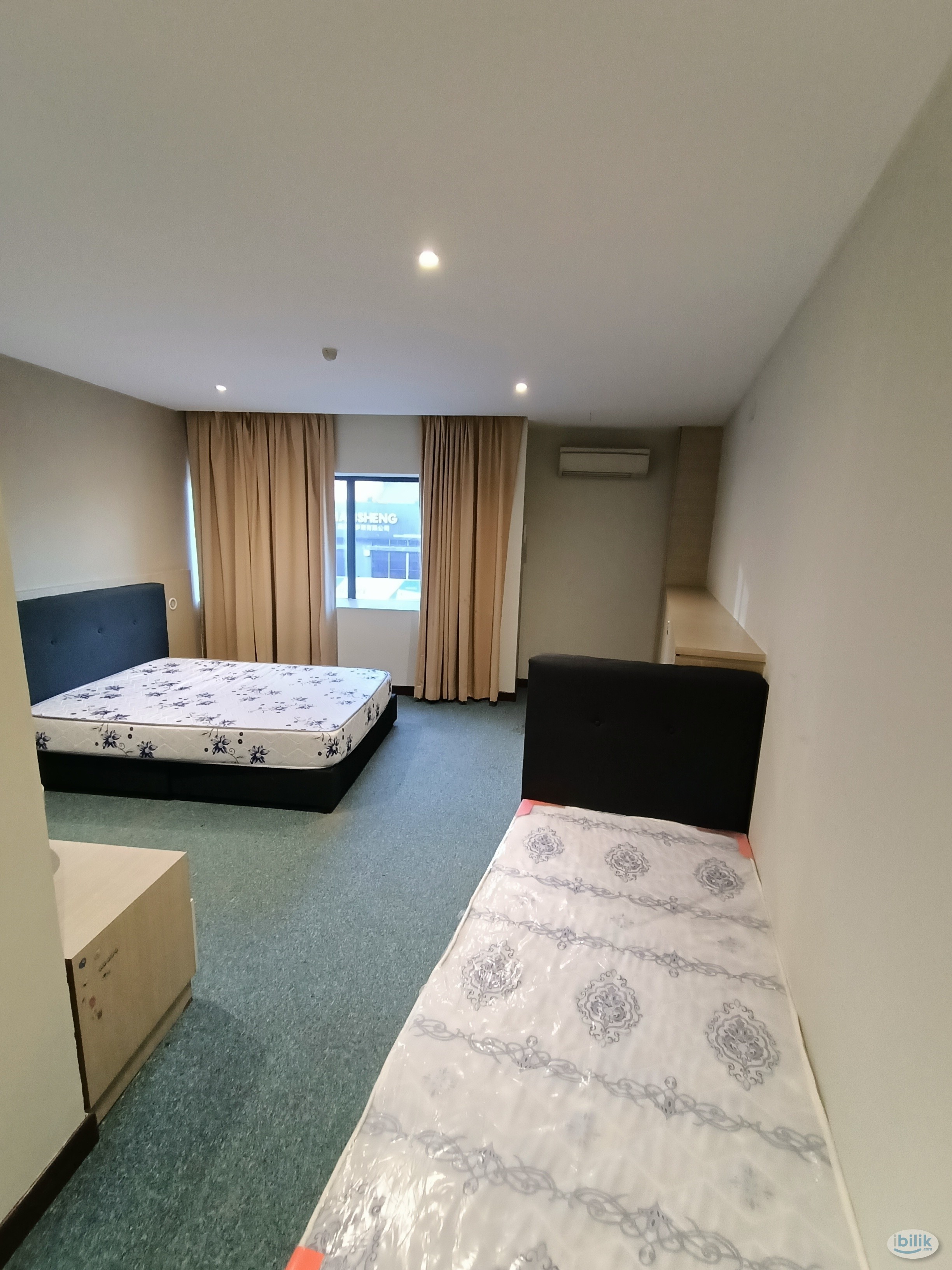 Image 3 of Zero Deposit Room with private bathroom @ Pudu near to LRT Pudu, Times Square❗❗ - Room rental in 