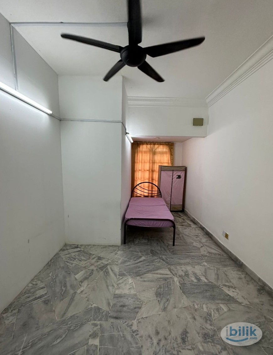 Image 1 of Non-Sharing Single Room for Rent at USJ 9 🛌 near to Taipan LRT - Room rental in 
