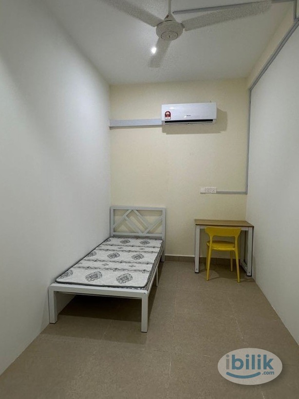 Image 2 of LIMITED TIME OFFER ‼️ Female Unit Room + AirCond + Free WiFi near IOI Puchong LRT - Room rental in 