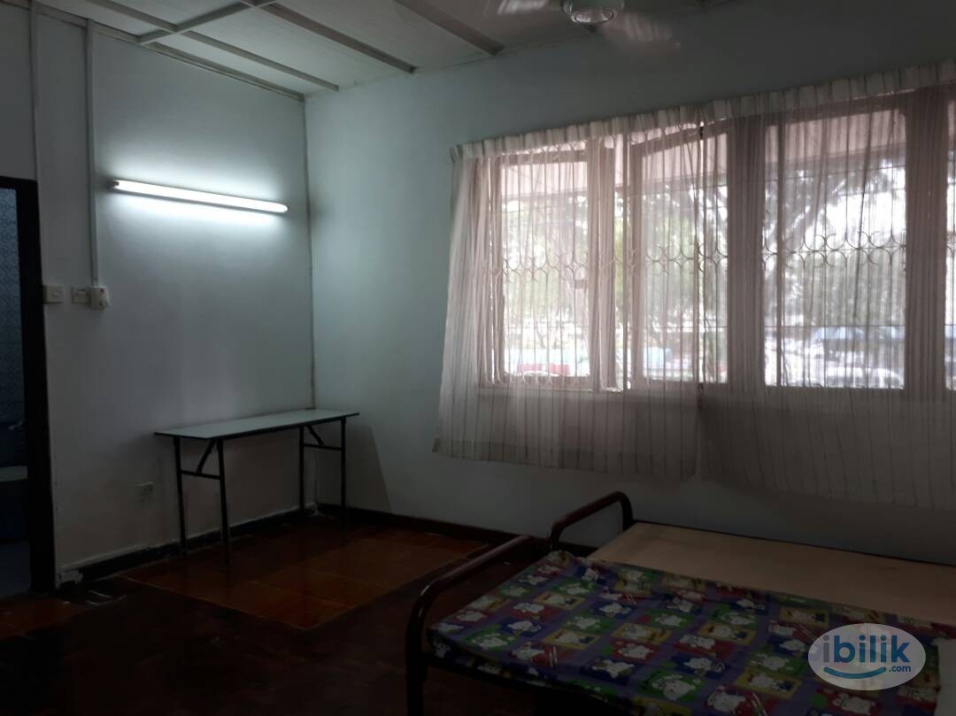 Image 4 of Master Room at Taman Megah, Kelana Jaya - Room rental in 
