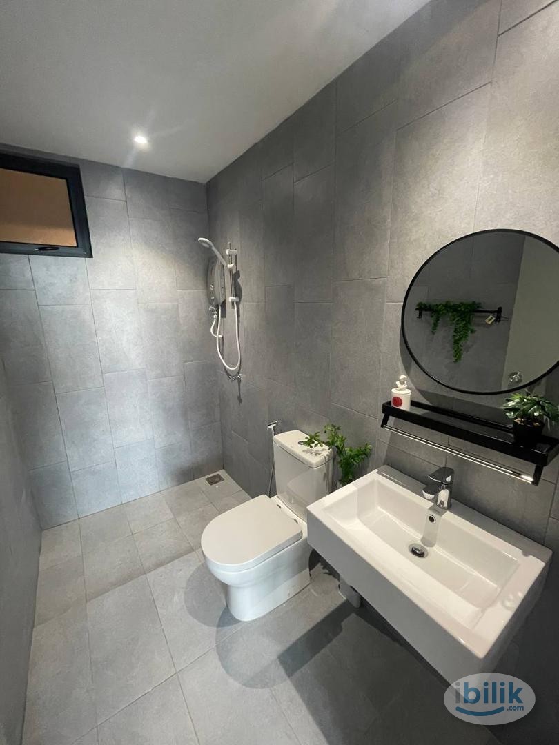 Image 4 of Fully Furnished Minest Residence Medium Room - Room rental in 