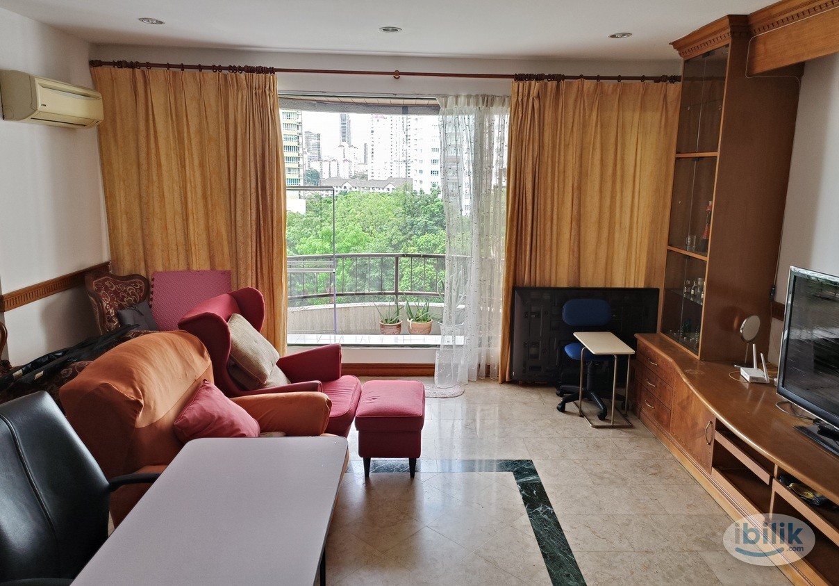 Image 4 of SS12 - Master Bedroom For Rent at Palm Spring Villa - Fully Furnished [Female only] - Room rental in 