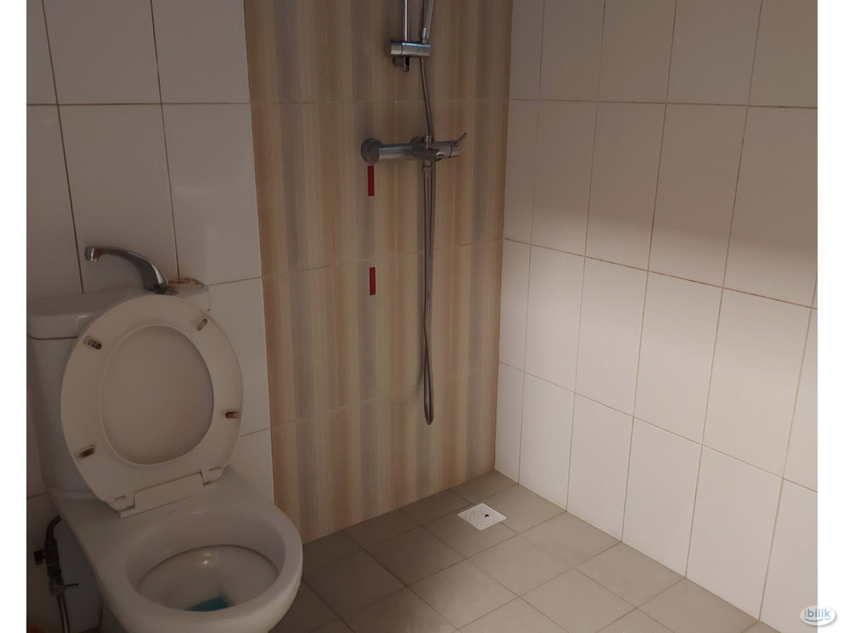 Image 4 of Single Room at Bukit Batok, Singapore - Room rental in 