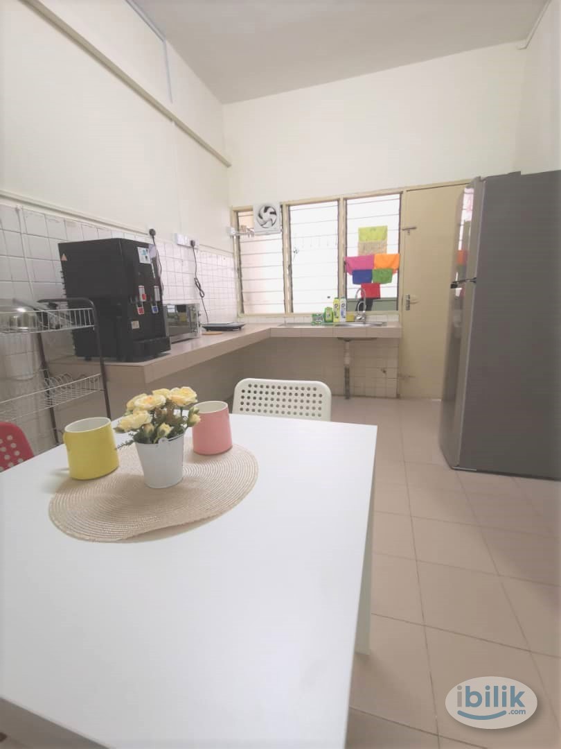 Image 3 of ✨[10 MINS TO LRT TAMAN BAHAGIA / SS2 / SEA PARK / KELANA JAYA / ARA DAMANSARA]✨ with Attached link bathroom! Non-partition! 😊 - Room rental in 