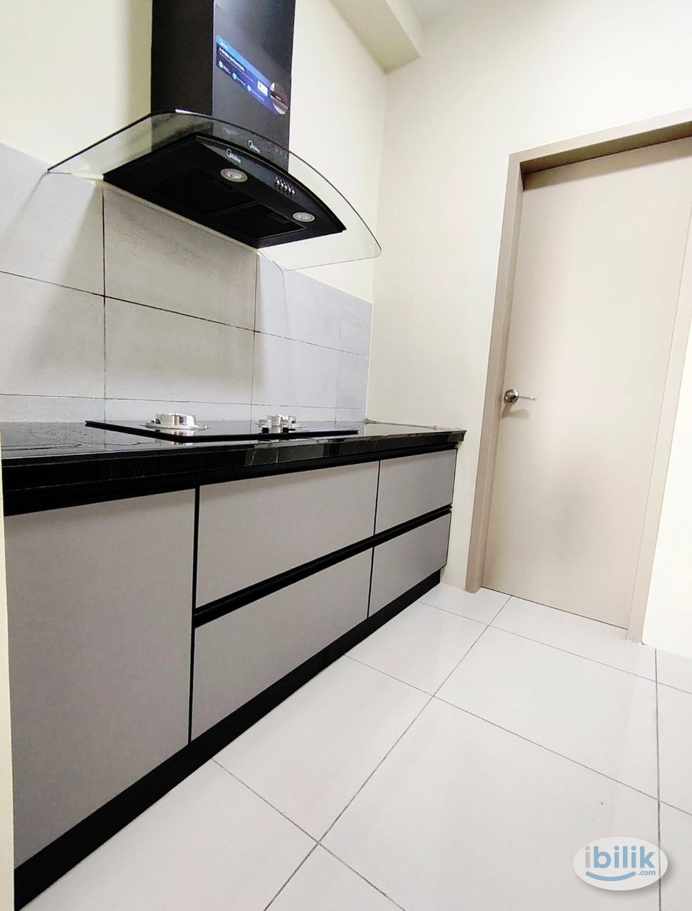 Image 3 of Middle Room at Batu Kawan, Seberang Perai - Room rental in 