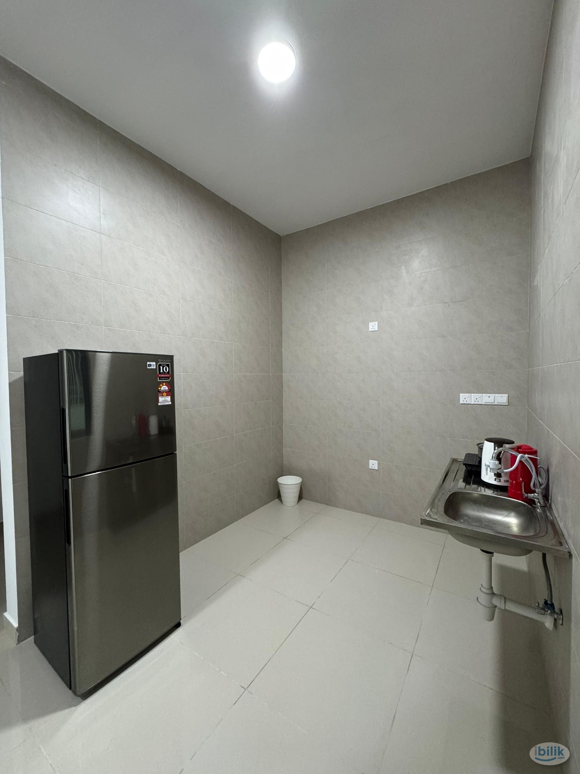 Image 4 of Middle Room at Verando Residence, Petaling Jaya - Room rental in 